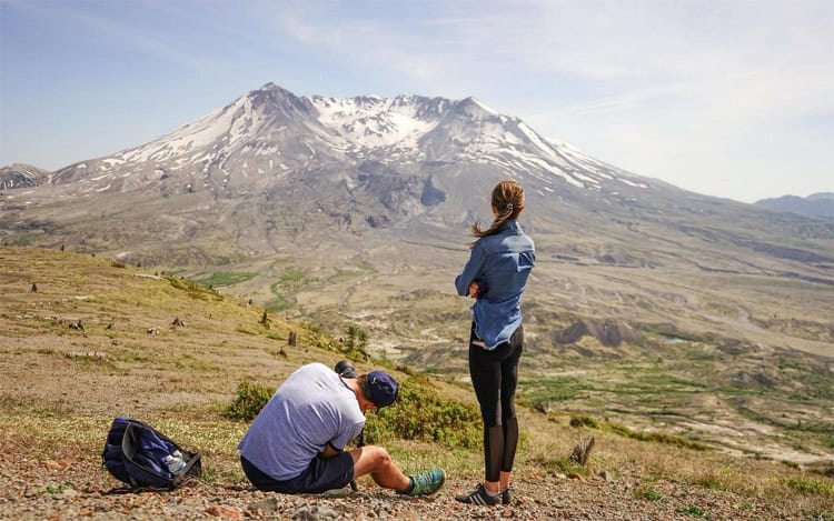 hiking and dating